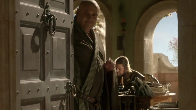 پرونده:Varys Eddard Stark Red Keep.jpg