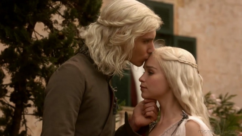 پرونده:Viserys Daenerys Targaryen hbo.jpg